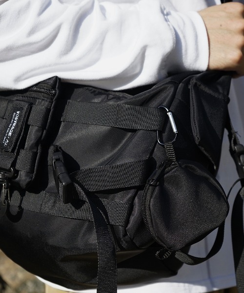 link lot ショルダーバッグ ミニポーチ付きメッセンジャーバッグ