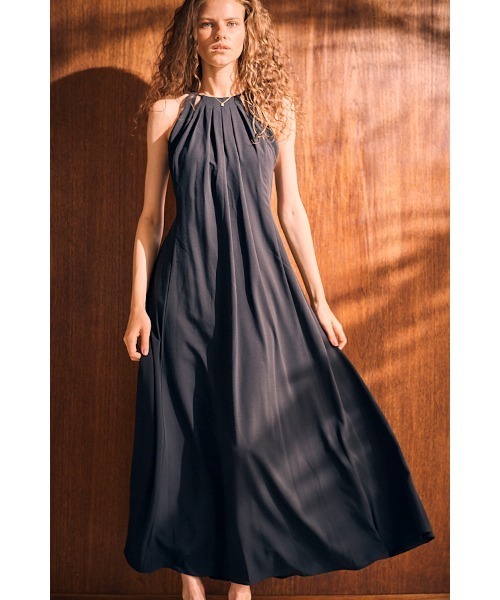 Estella.K ワンピース Josette Dress フロントカットアウト