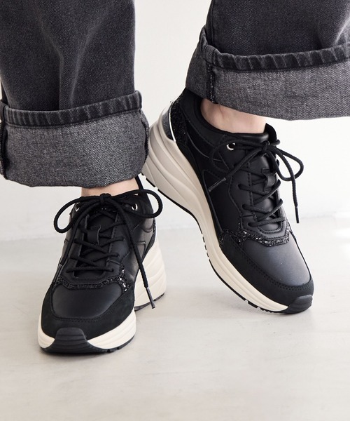 HIMIKO スニーカー 「HIMIKO」「撥水」美脚ヒールアップスニーカー