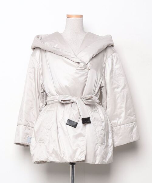 Max Mara（マックスマーラ） コート 40 ホワイト レディース