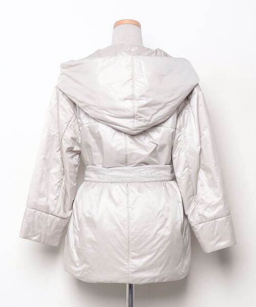 Max Mara（マックスマーラ） コート 40 ホワイト レディース