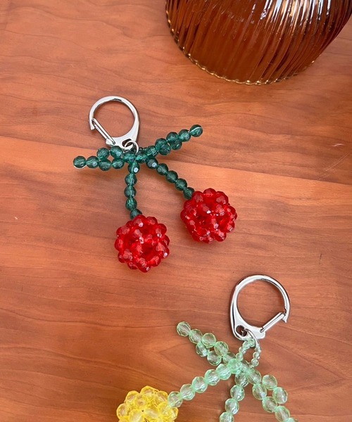Me%（ミィパーセント） キーホルダー ビーズサクランボキーチャーム