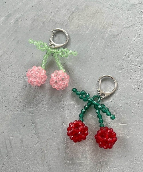 Me%（ミィパーセント） キーホルダー ビーズサクランボキーチャーム