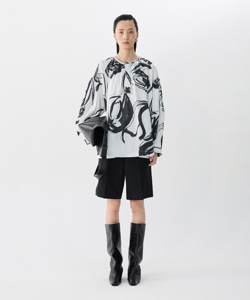 JNBY / ジェーエヌビーワイ Brushstroke Floral Smock Shirt / フローラルスモックシャツ JNBY ブラウス シャツ Brushstroke Floral Smock Shirt