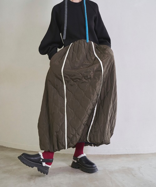 OMMO（オーエムエムオー） ワンピース SWEAT DOCKING QUILTING OP