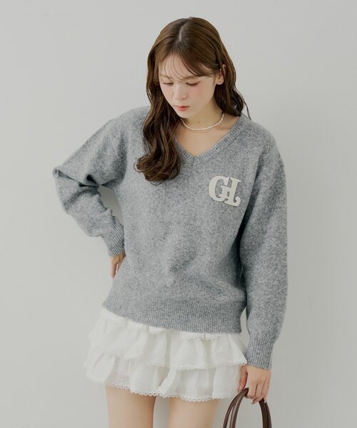 Chico（チコ） ニット セーター 「セットアップ対応」胸ロゴVネック