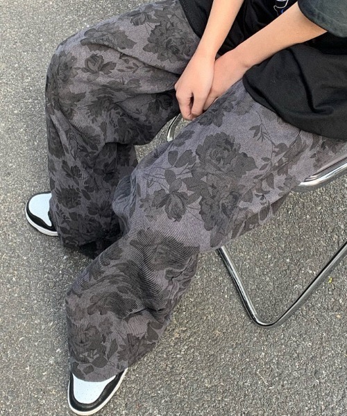 パンツ 花柄ルーズシルエットワイドパンツ レディース : ZOZOTOWN