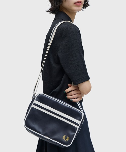 FRED PERRY（フレッドペリー） ショルダーバッグ Classic Mini