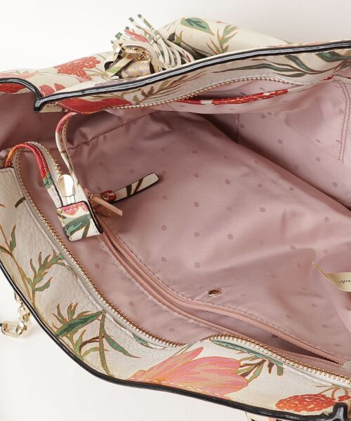 kate spade NEW YORK（ケイト・スペード ニューヨーク） 花柄トート 
