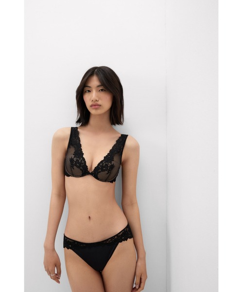 ブラジャー Pretty Flowers Elena バルコネットブラ「フローラル柄 ナチュラル 自然 肩こりしにくい 見せブラOK」の画像