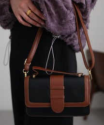 sakishimatokyo ショルダーバッグ バッグ パイピングフラップスクエア