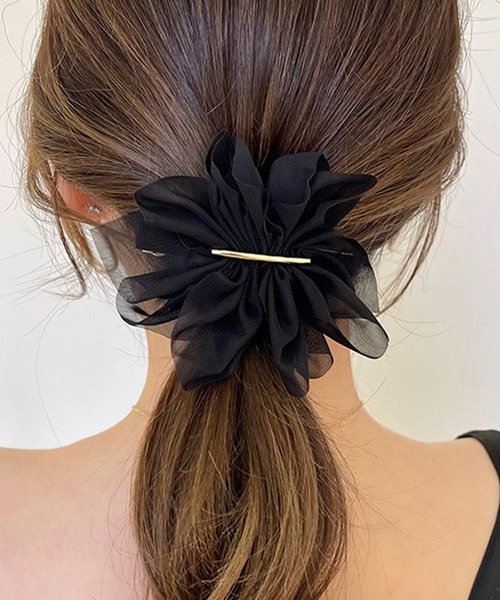 TOGA PULLA（トーガ プルラ） ヘアクリップ 【TOGA PULLA(トーガプルラ