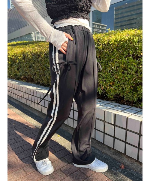 beautiful people 2022ss トラックパンツ Lajour｜サイドレースライントラックパンツ | Rakuten Fashion