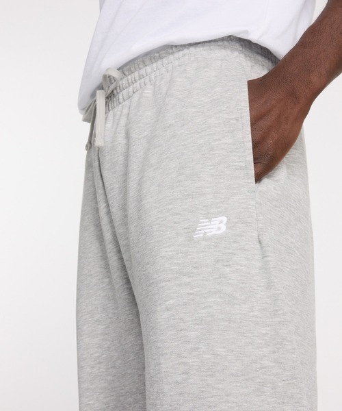 New Balance スウェットパンツ ジャージ Sport Essentials Small