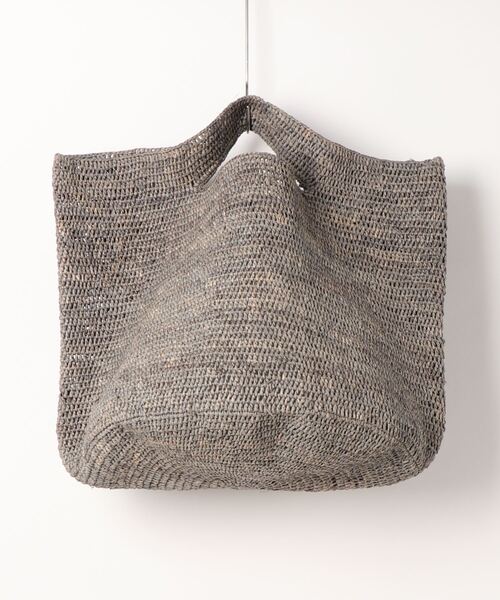 MADE IN MADA☆ 円筒形かごバッグ☆グレー・新品・未使用に近い MADE IN MADA 「MADE MADA」 かごバッグ FREE ライトグレー
