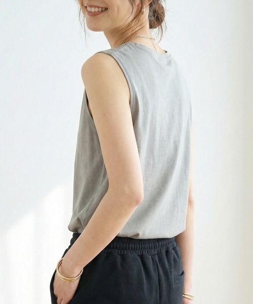 Belta attrice（ベルタアトリーチェ） タンクトップ ノースリーブ