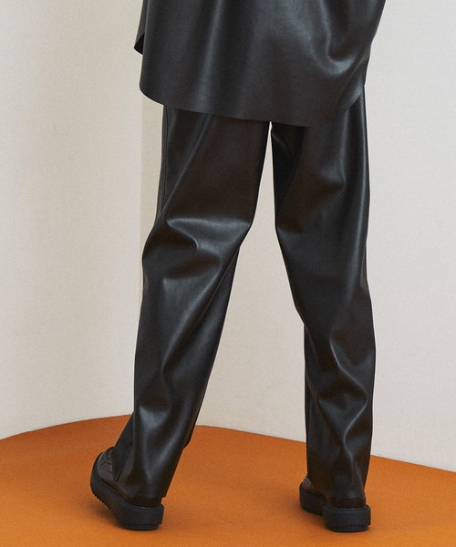 UNITED TOKYO パンツ SyntheticLeatherストレートパンツ メンズ