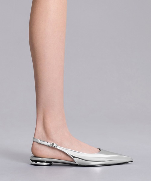 CHARLES ＆ KEITH バレエシューズ パンプス パテント ポイン
