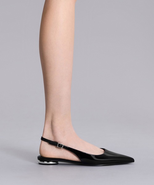 CHARLES ＆ KEITH バレエシューズ パンプス パテント ポイン