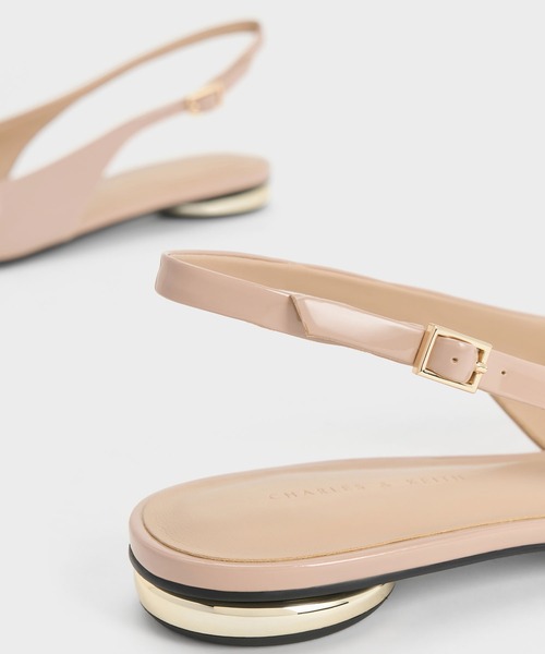 CHARLES & KEITH バレエ　　今期完売 CHARLES ＆ KEITH バレエシューズ パンプス スクエアトゥボウ