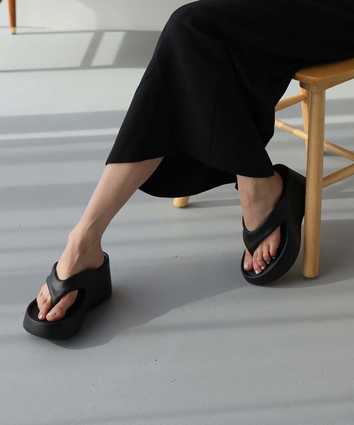 [JILLSTUART] LINDA 女性サンダル 韓国人気サンダル 5CM厚底 新作】JILLSTUART shoe・厚底クロスストラップサンダル Mサイズ