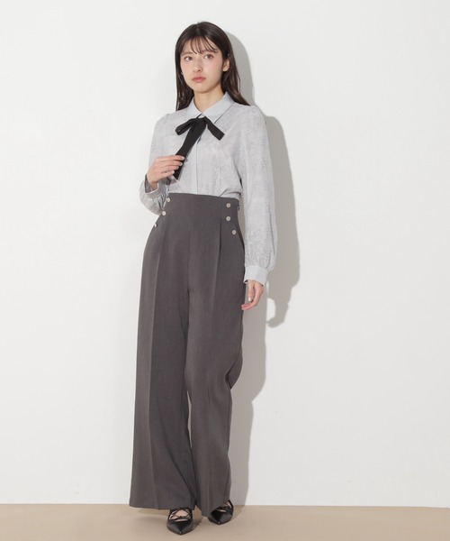 すぐ届く 可愛い【JILL by JILL】ボタン セミフレア 美脚 パンツ ボタンセミフレア美脚パンツ | JILL by JILL STUART（ジル バイ