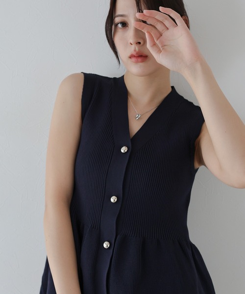 ADORE ペプラムニット　ジレ　ベスト　ブラック　30 J by blue ベスト ジレ ペプラムニットベスト レディース