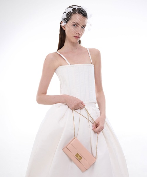CHARLES ＆ KEITH 財布 Lennie レニー チェーンハンドル