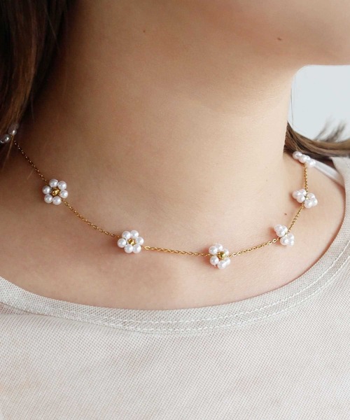 高品質　フラワー　パールネックレス LHME ネックレス 「WEB限定」“MELLOW”フラワーパールステーション