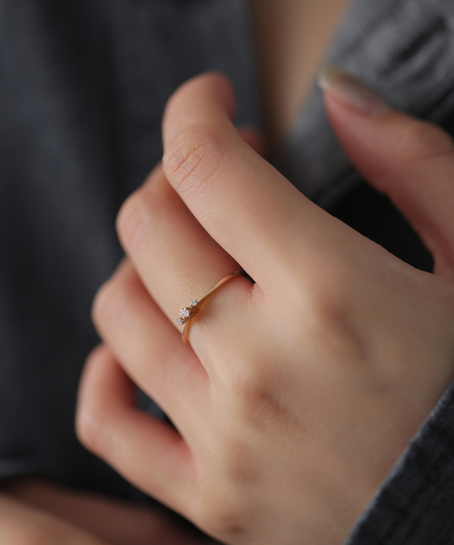 Lilas 指輪 リング レイディアルダイヤリング K10 レディース