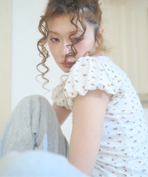 SOOR PLOOM 4y 花柄パフスリーブTシャツ chernyy tシャツ 半袖 floral puff sleeve tee / 小花柄パフTシャツ