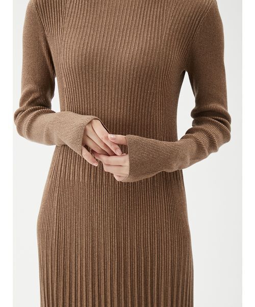 「Mila Owen」 ニットワンピース 1 アイボリー レディースの画像