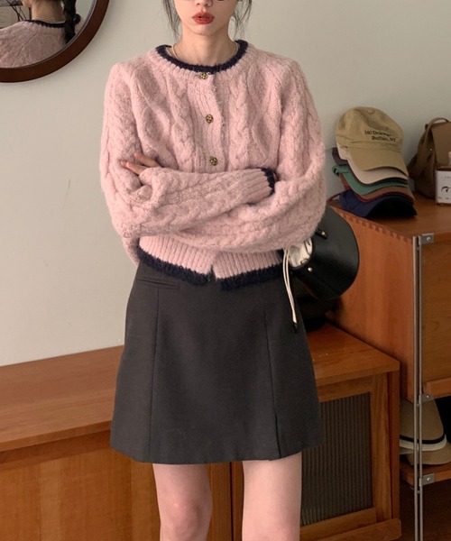 aratama アンティークレース付きニットカーディガン カーディガン アンティークボタンヘムラインニットカーディガン