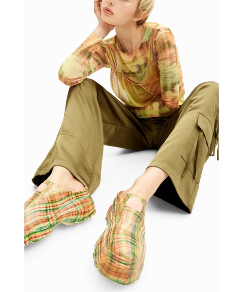 Desigual（デシグアル） スニーカー 「Desigual×Collina Strada