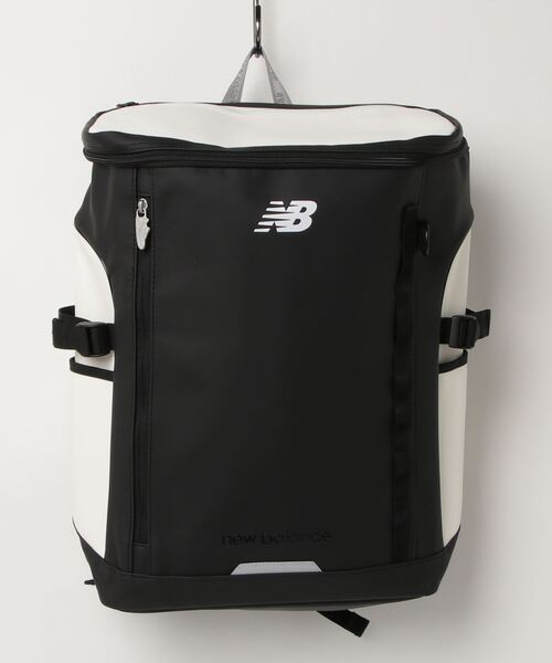 New Balance デイバック リュック PUレザー 撥水 軽量 エンボス