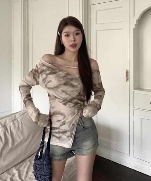 【EDITION】シアーアシンメトリートップス Achic tシャツ シアーアシンメトリートップス レディース