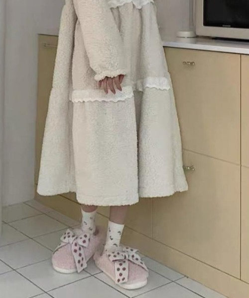 スリッパ ドット柄リボンルームシューズ : ZOZOTOWN Yahoo!店 - 通販