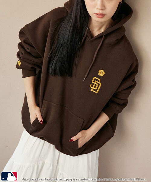 パーカー MLB × MARY QUANT/エムエルビー × マリークワント MLB×MARY QUANT EMBROIDERY SWEAT HOOD | MLB | 03