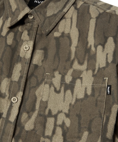 HUF(ハフ) シャツ WARPED CAMO CORDUROY SHIRT メンズ レディース HUF(ハフ) シャツ WARPED CAMO CORDUROY SHIRT メンズ レディース