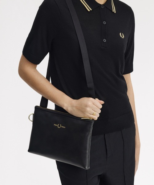 FRED PERRY(フレッドペリー)ボディバッグ　サコッシュ　ショルダーバッグ FRED PERRY（フレッドペリー） メンズ レディース クラシック