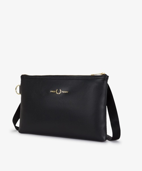 FRED PERRY(フレッドペリー)ボディバッグ　サコッシュ　ショルダーバッグ FRED PERRY（フレッドペリー） ショルダーバッグ Smooth Leather