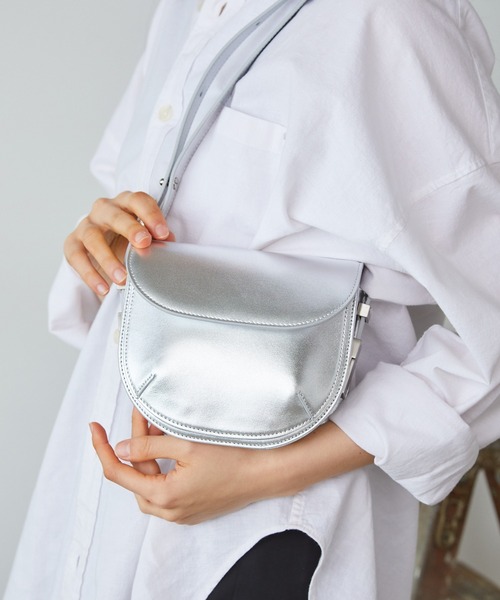 「OSOI」 ショルダーバッグ ONE SIZE シルバー レディース_7