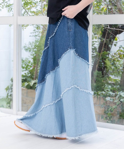 ScoLar（スカラー） デニムスカート 蝶刺繍or配色 スパイラル切替