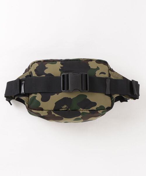 A BATHING APE（アベイシングエイプ） カモフラージュウエストバッグ