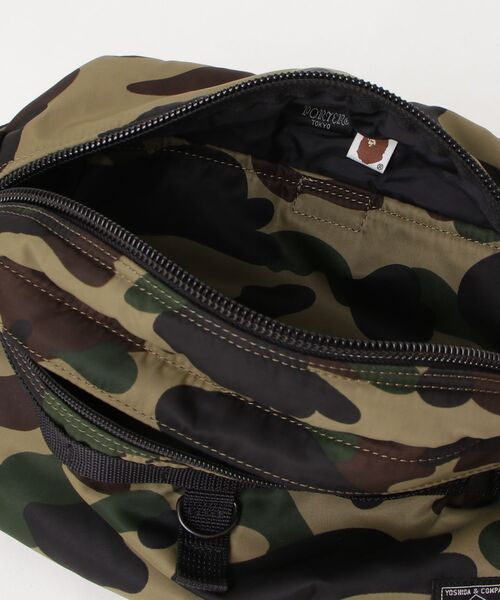 A BATHING APE（アベイシングエイプ） カモフラージュウエストバッグ