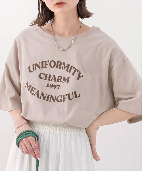 ad thie tシャツ 裾ラウンド・オーバーサイズロゴプリントT