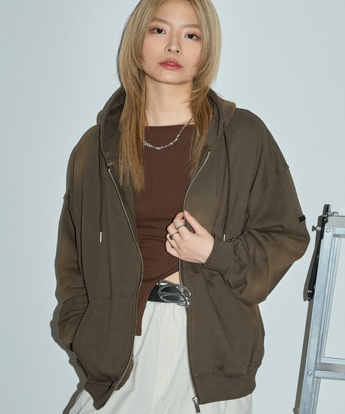 Anchor Smith（アンカー スミス） パーカー ランダムスプレープリント