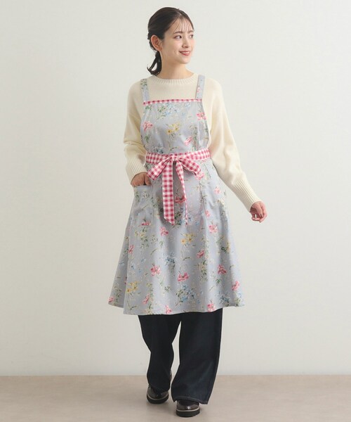 LAURA ASHLEY（ローラアシュレイ） エプロン ポピー メドウ柄 エプロン