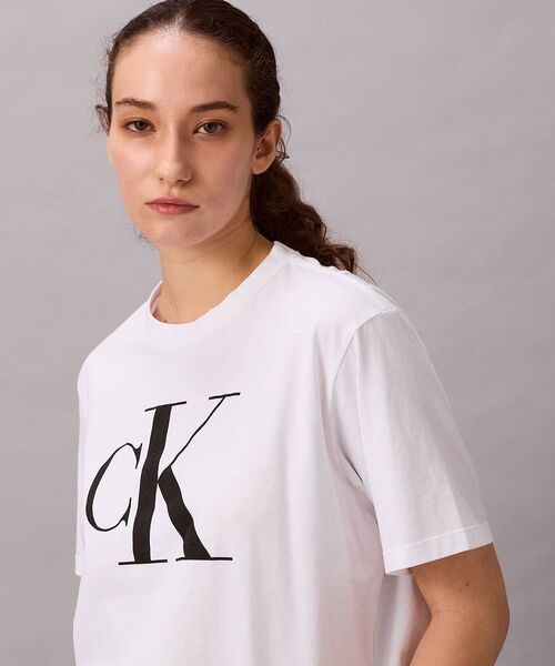 Calvin Klein（カルバン・クライン） tシャツ CK ロゴ ボクシーTシャツ