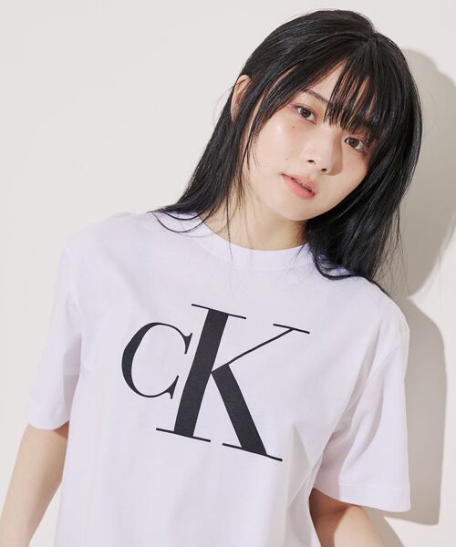Calvin Klein tシャツ CK ロゴ ボクシーTシャツ レディース